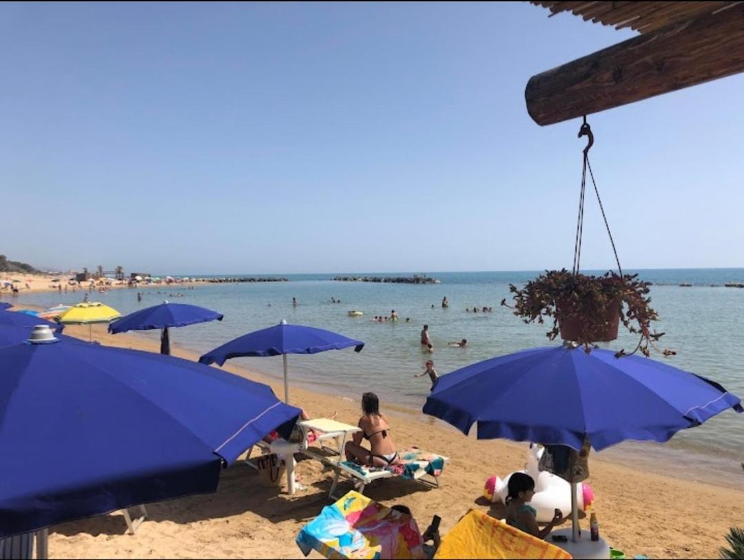 Viole Di Mare Guest House Сан Леоне Екстериор снимка